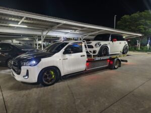 รถสไลด์ถนนเพลินพิทักษ์