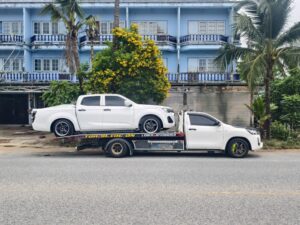 รถยกหอนาฬิกาตรัง