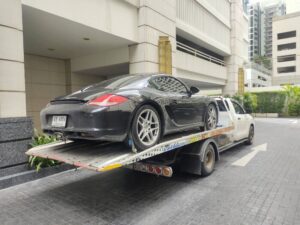 รถยกถนนพระราม 6 ตรัง