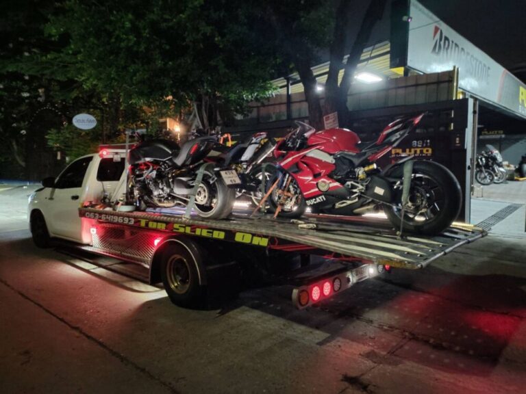 รถสไลด์ตลาดเซ็นเตอร์พอยท์